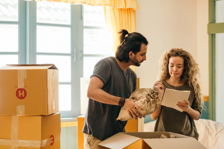 8 Steps For A Stress-Free Household Moving Experience